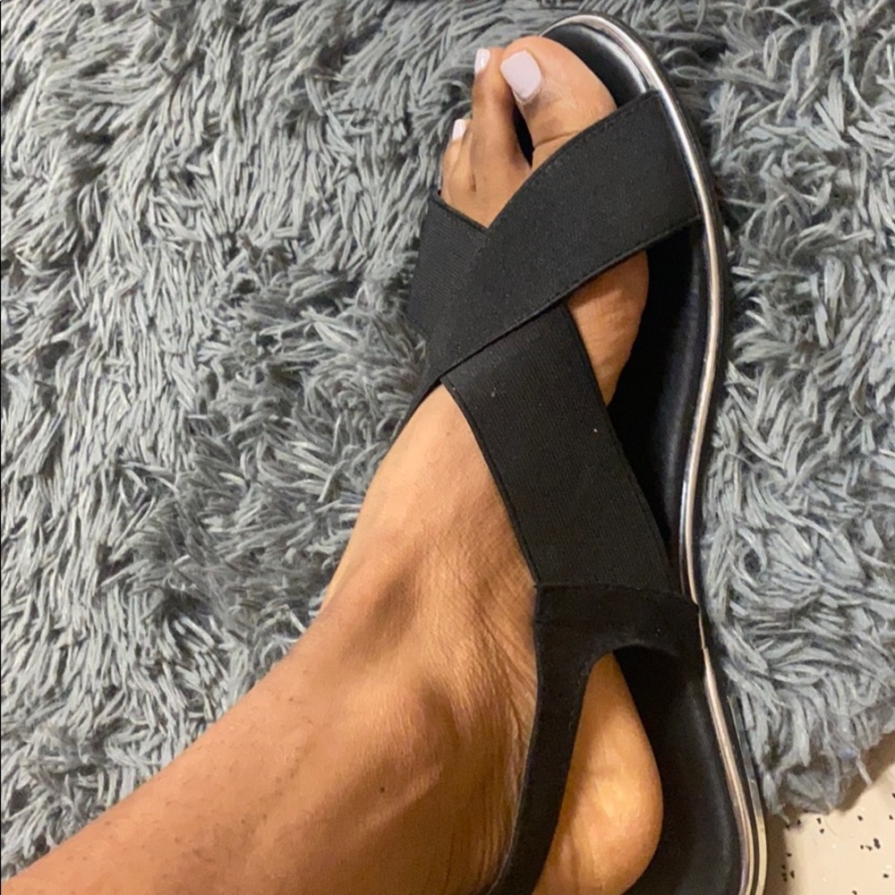 Sandals - Picture 3 of 3